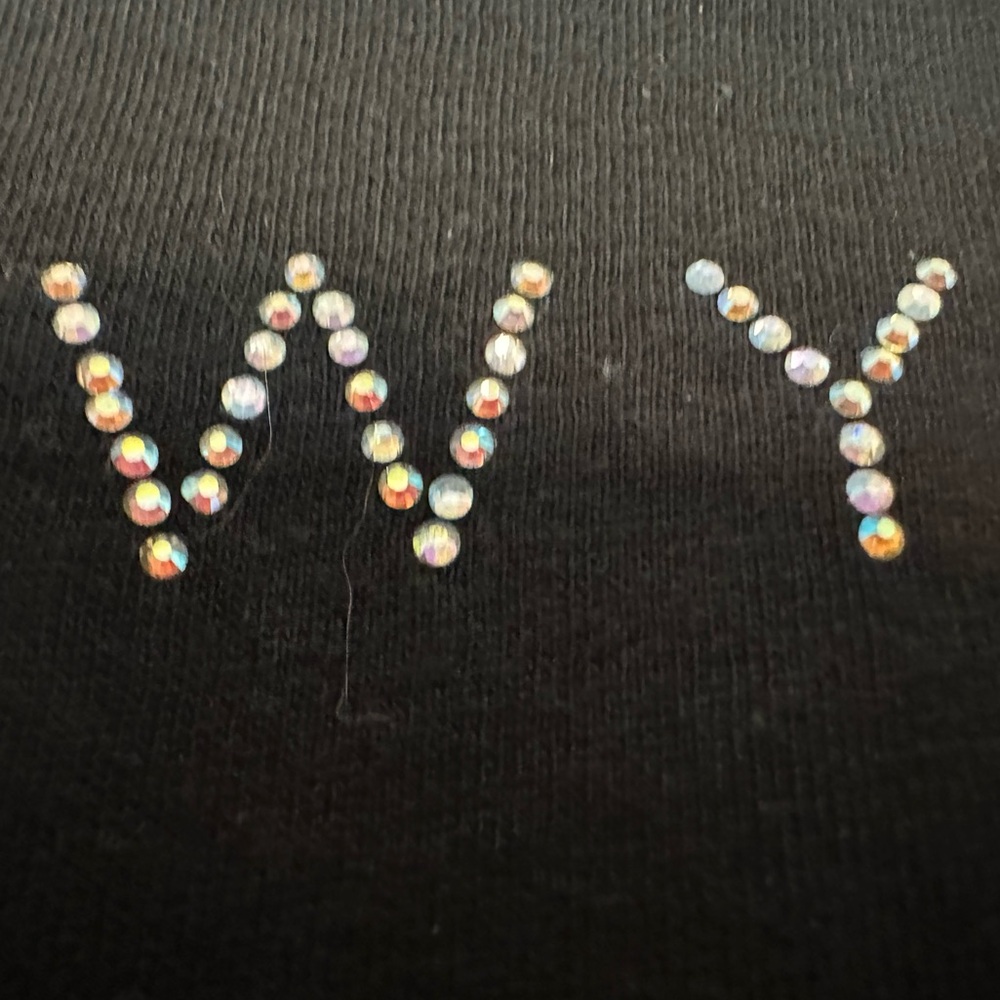 Wynn Encore Las Vegas Ladies Black T Shirt. New with tags, never worn. - Picture 5 of 7